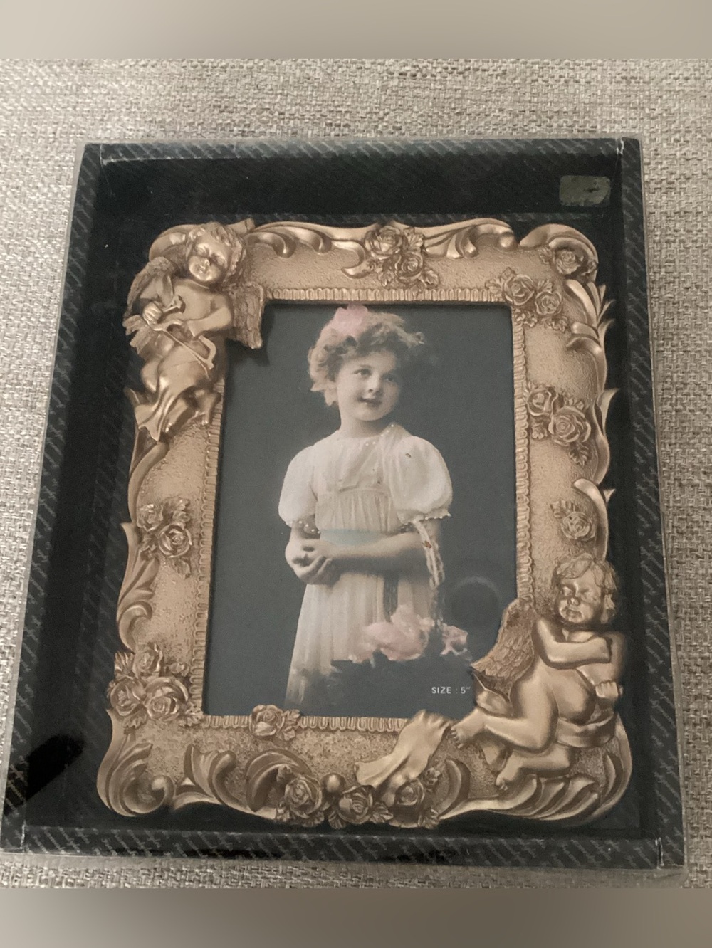 Vintage-Style Gold Cherub Ornate 5x7 Picture Frame